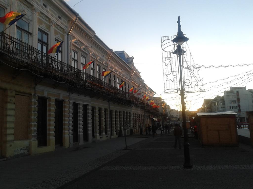 Hotel Rares Botosani Exterior photo